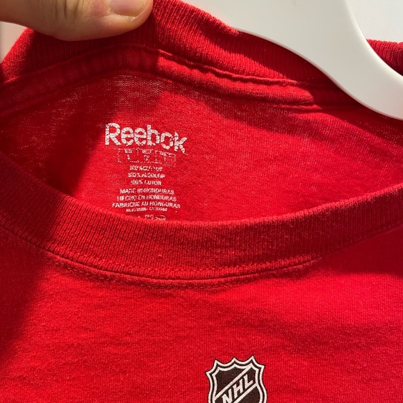 Official NHL pro sport t shirt! - Picture 5 of 5